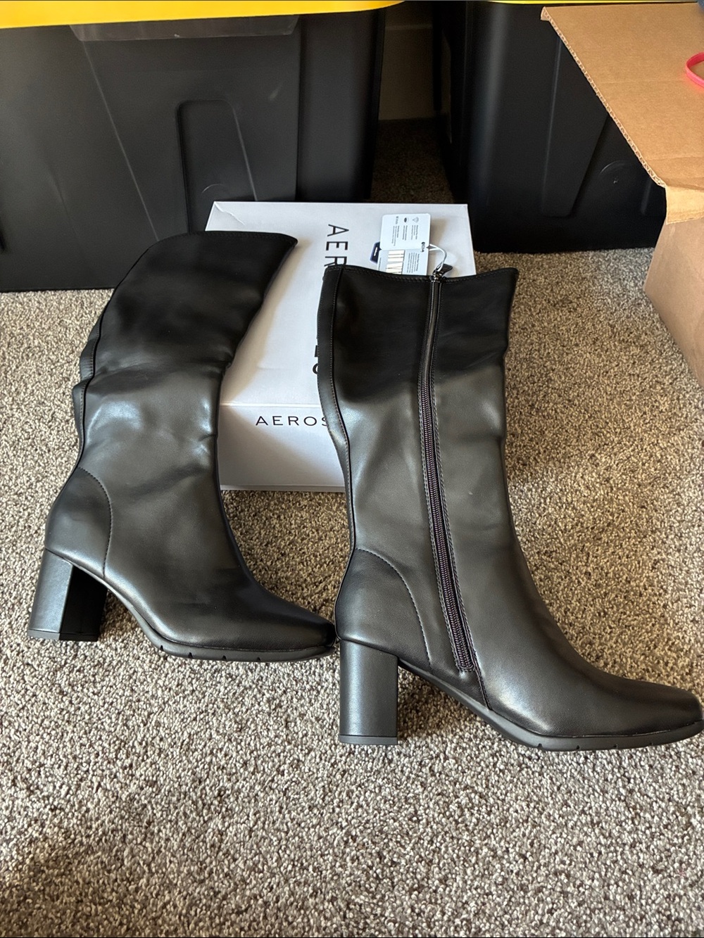 AEROSOLES Black Mid-Calf Side-Zip Block Heel Boots
